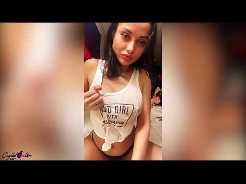 ❤️ Büyük memeli güzel kadın amını sikiyor ve ıslak bir tişört içinde büyük göğüslerini okşuyor ❤❌ Seks videosu bize %tr.higlass.ru ❤